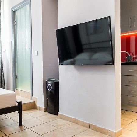 Luxury Apartments In Skg Thessaloniki Room photo