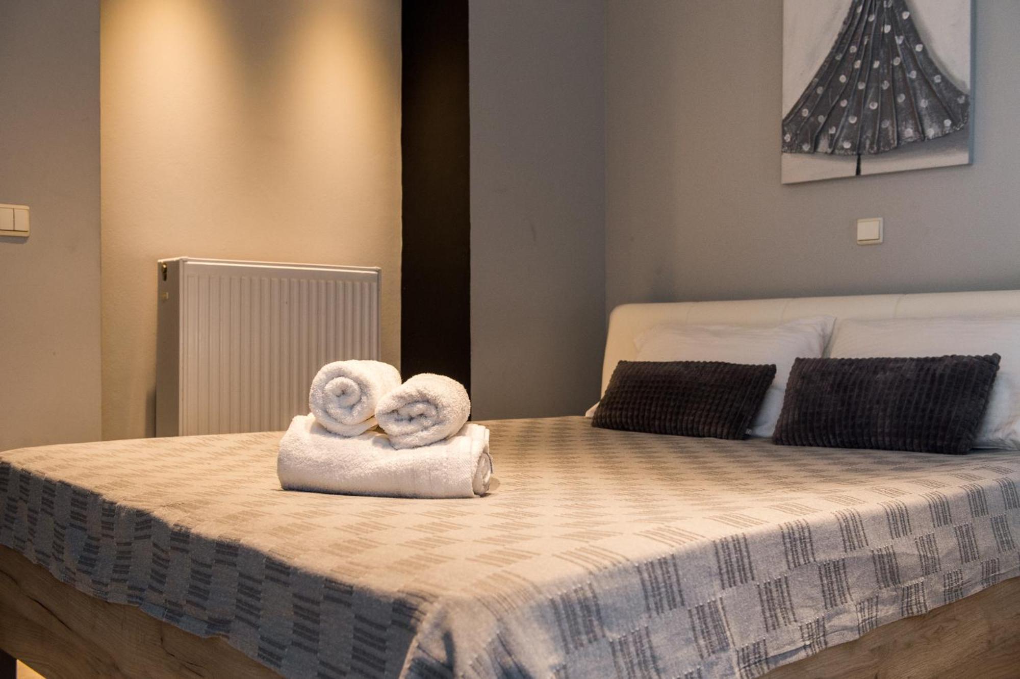 Luxury Apartments In Skg Thessaloniki Room photo