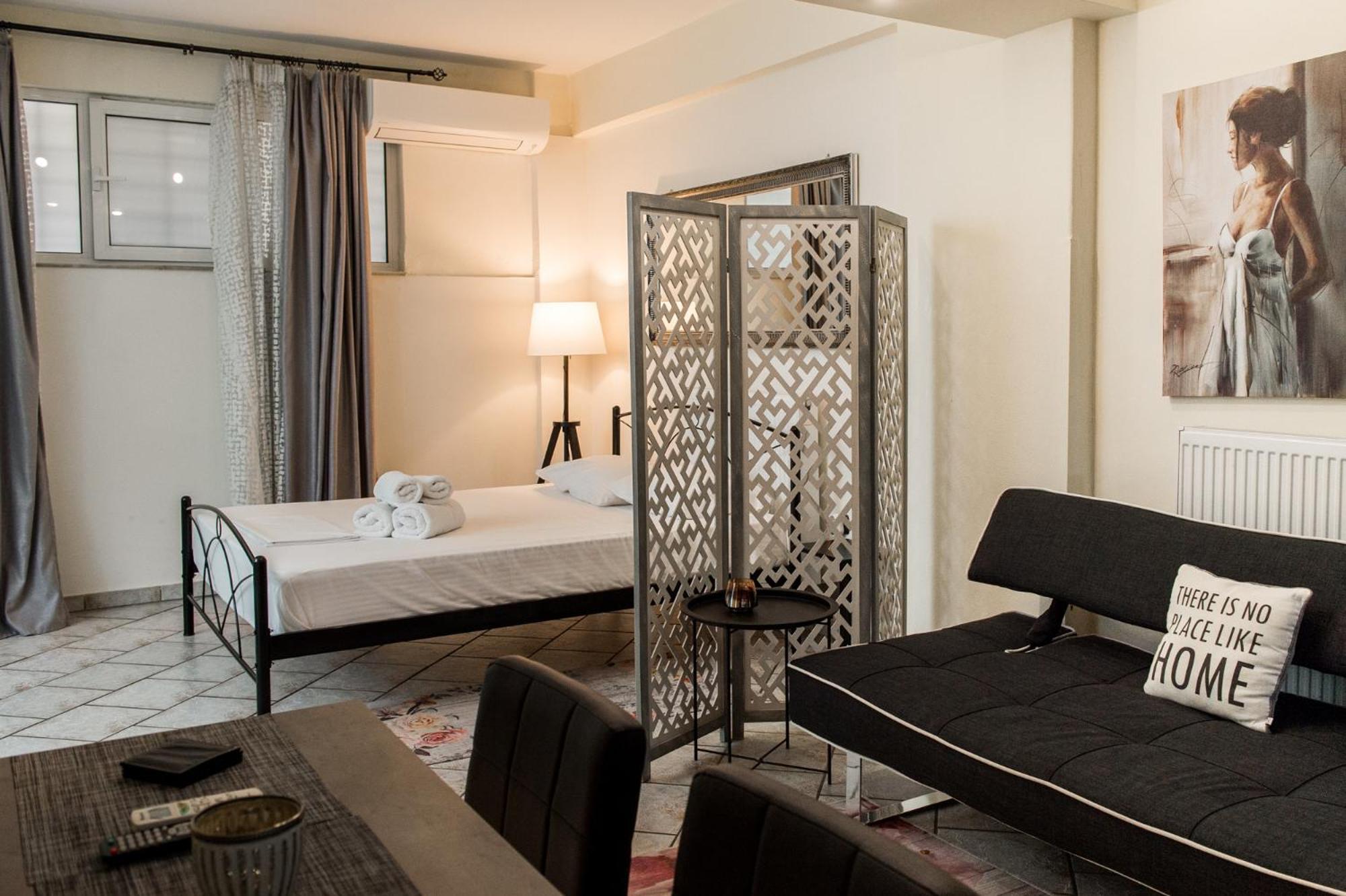 Luxury Apartments In Skg Thessaloniki Room photo